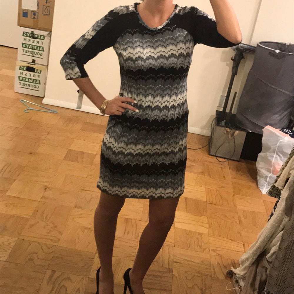 SALE: Sandra Darren dress